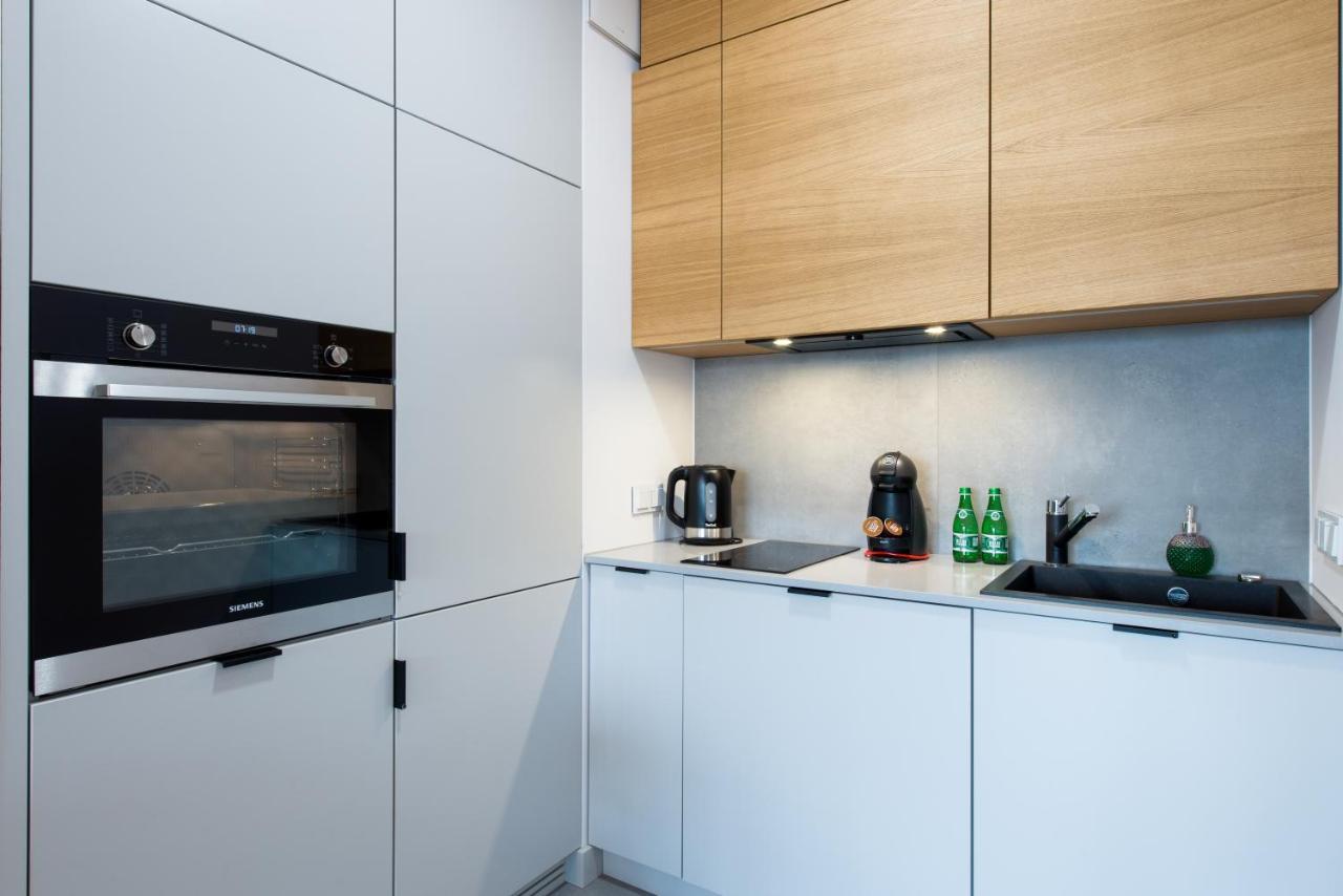 Aparthotel Kolejowa Apartamenty Warsaw Luaran gambar
