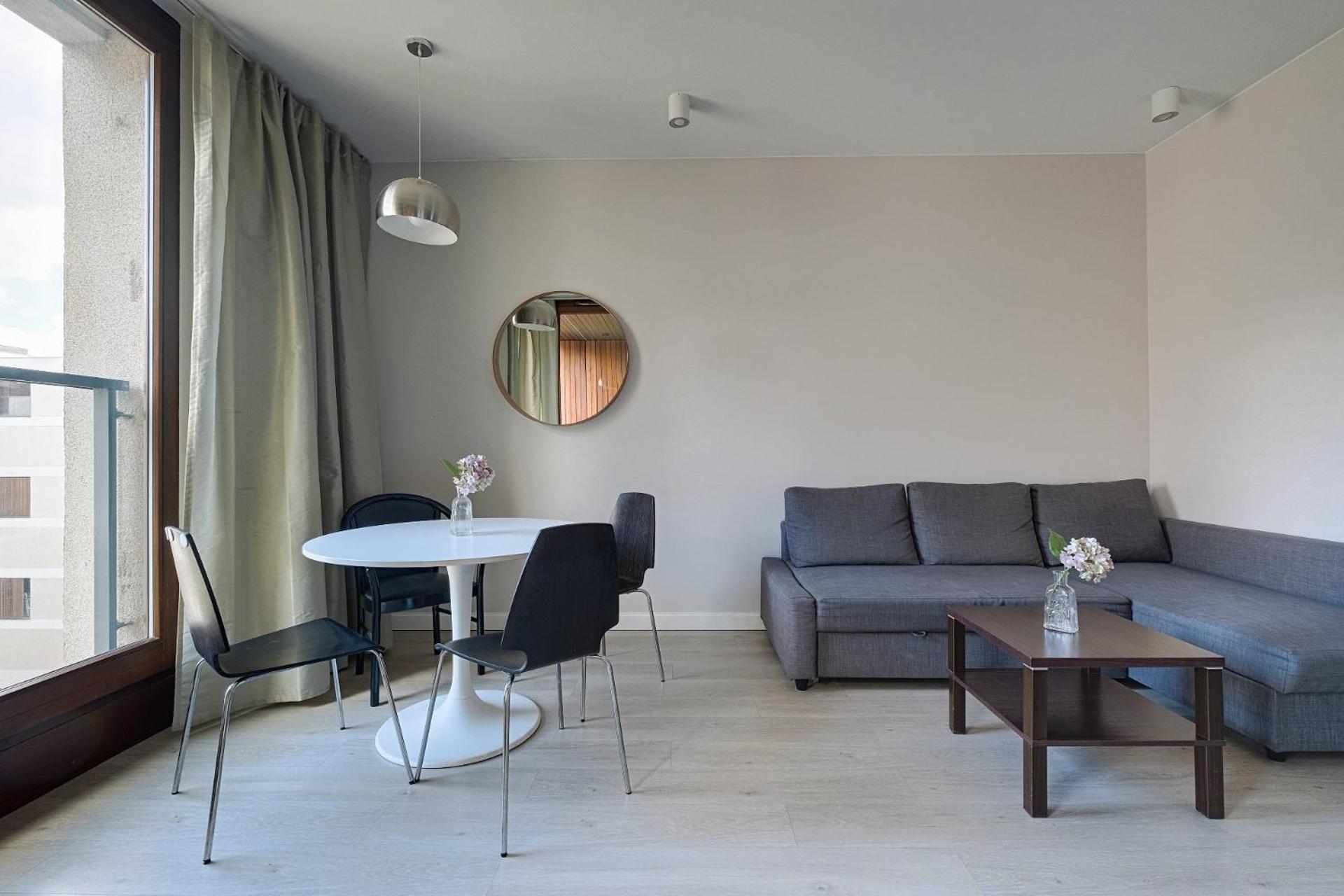 Aparthotel Kolejowa Apartamenty Warsaw Luaran gambar