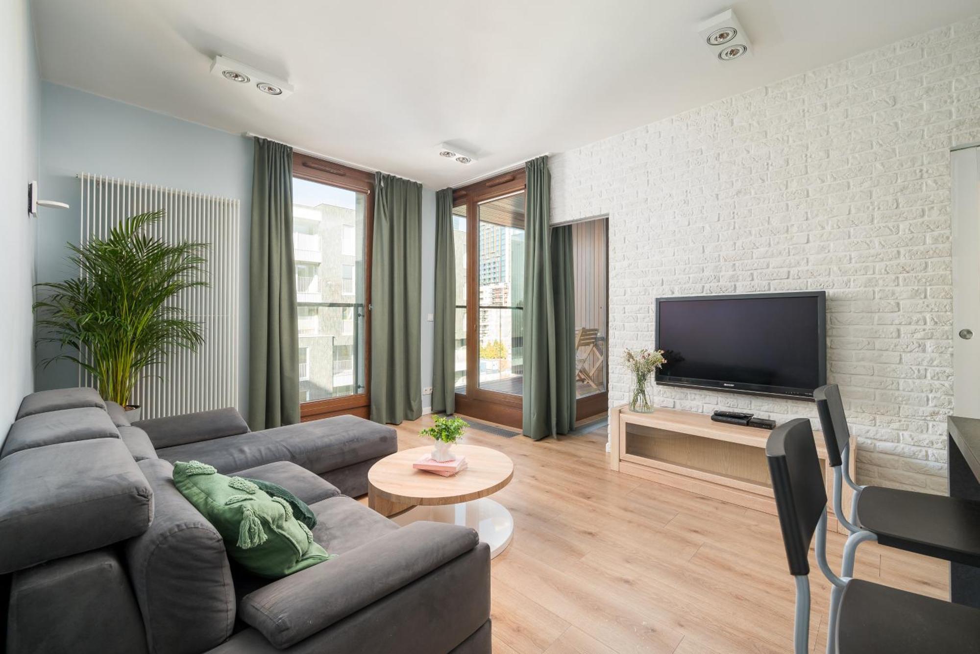 Aparthotel Kolejowa Apartamenty Warsaw Luaran gambar