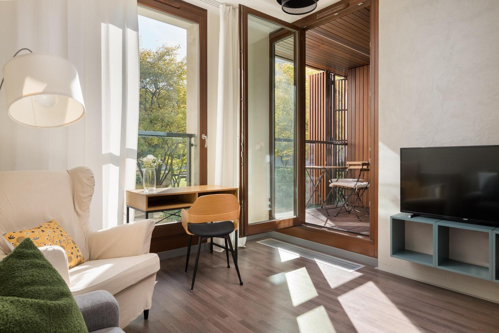 Aparthotel Kolejowa Apartamenty Warsaw Luaran gambar