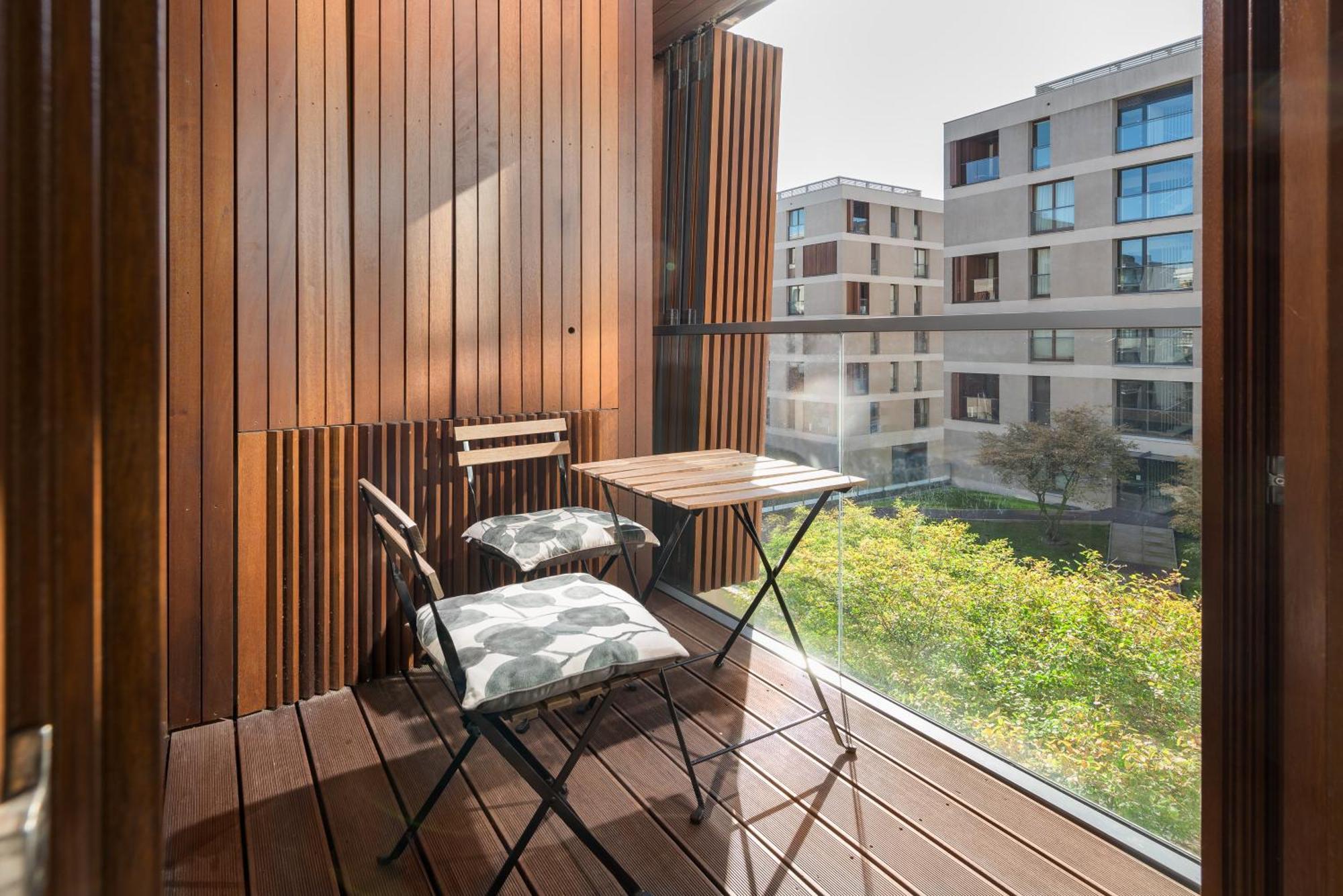 Aparthotel Kolejowa Apartamenty Warsaw Luaran gambar