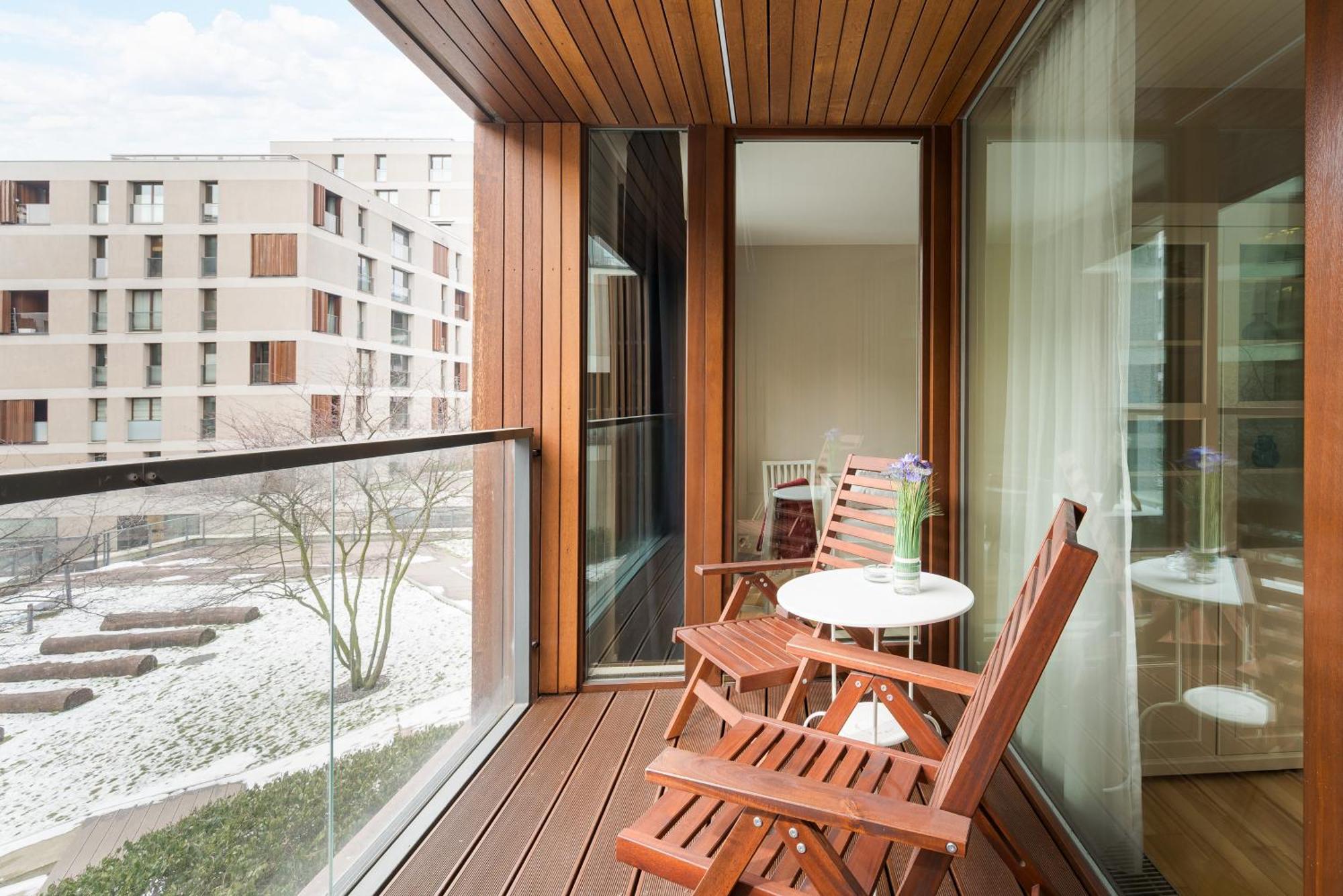Aparthotel Kolejowa Apartamenty Warsaw Luaran gambar